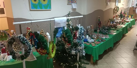 Powiększ grafikę: zapraszamy-na-kiermasz-swiateczny-665846.jpg